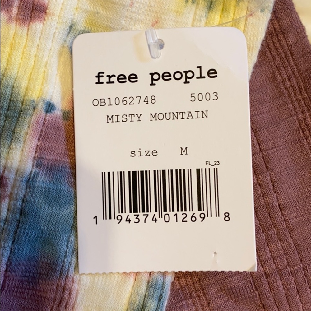 Free People Bug Sur Tee Long Sleeves Size Medium - Picture 10 of 11